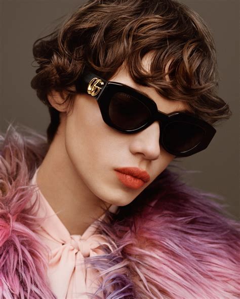 gucci eyewear campaign|Gucci eyeglasses website.